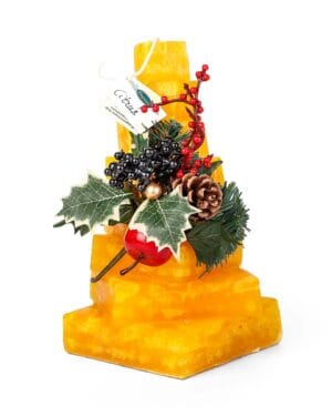 Χριστουγεννιάτικο κερί με διακόσμηση φύλλων και καρπών