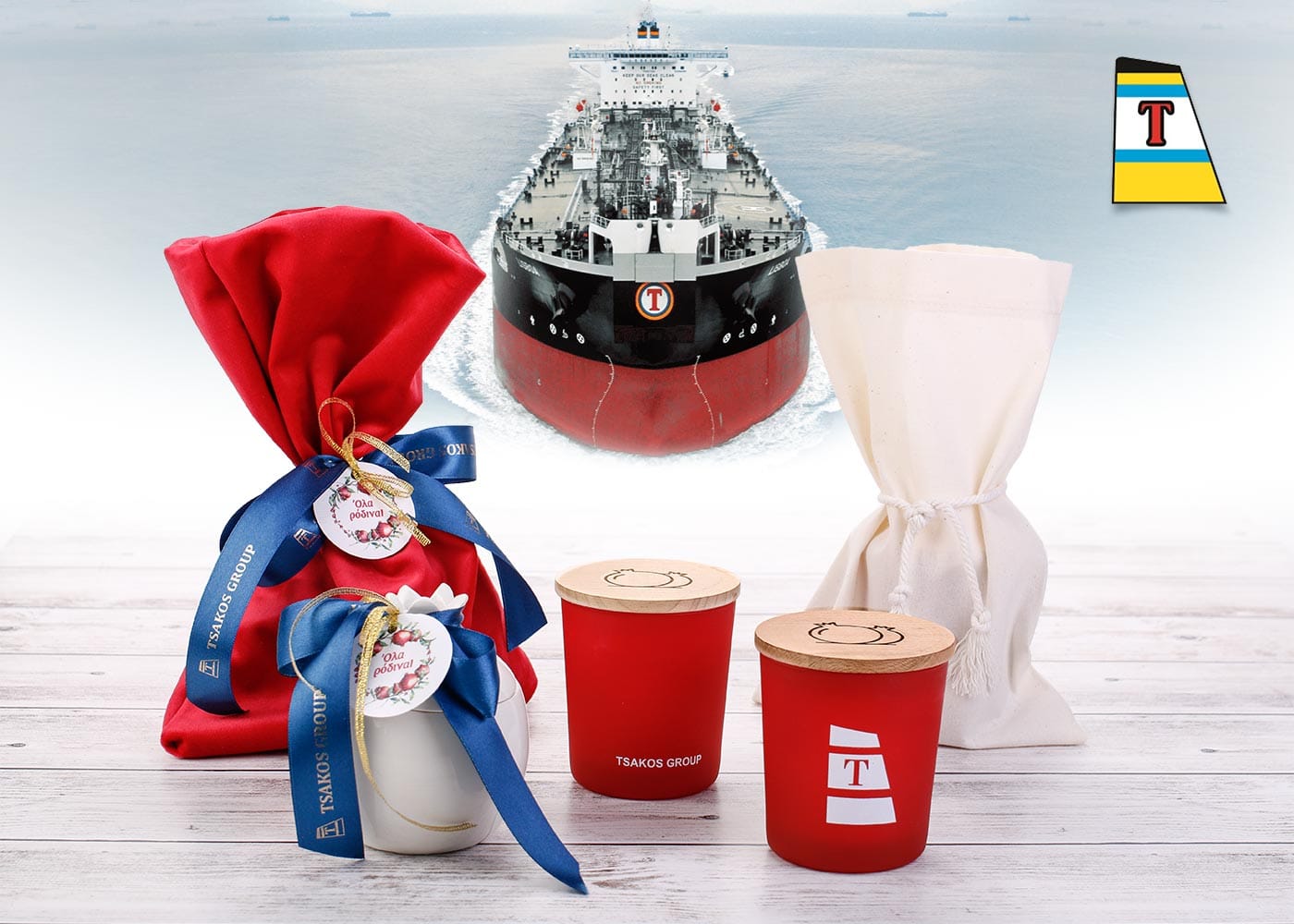 Δώρα Tsakos Group μπροστά από δεξαμενόπλοιο